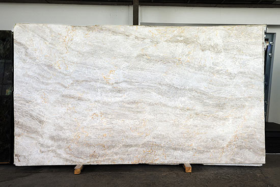 NNaturstein-Unmaßtafel Naica Quartzite Extra, gebürstet.