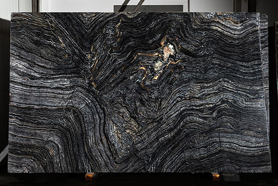 Naturstein-Unmaßtafel.